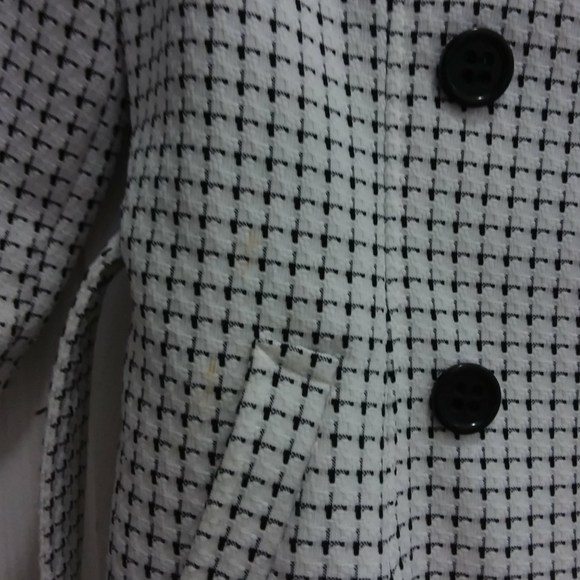 Larry Levine Coat - Picture 4 of 6